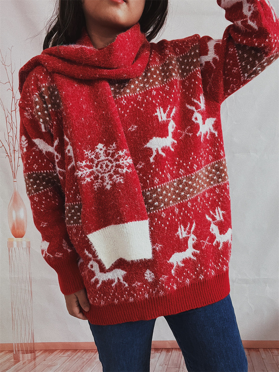 Women's Fashion Round Neck Long Sleeve Deer Snowflake Jacquard Christmas Sweater